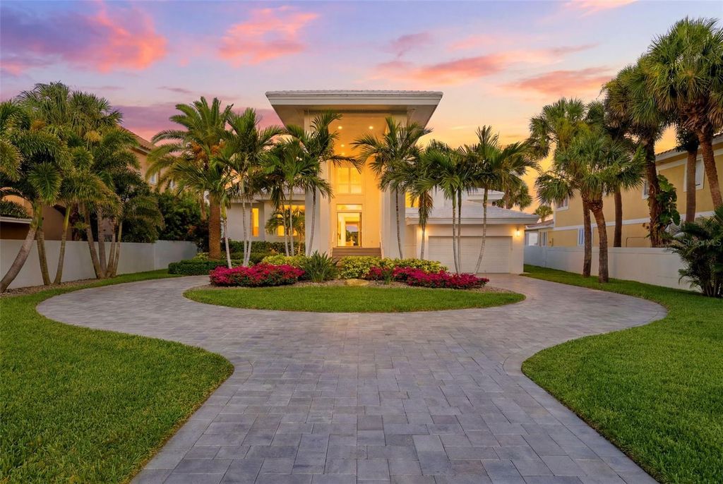 1480 GULF BOULEVARD, Belleair Beach, FL 33786