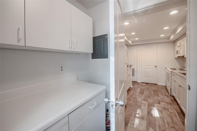 1130 N LAKE PARKER AVE C226, Lakeland, FL 33805