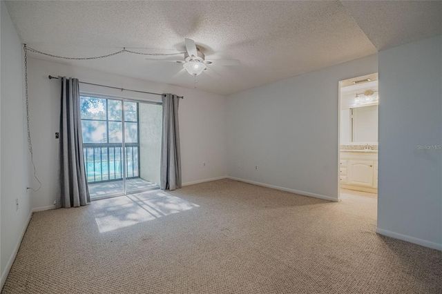 1130 N LAKE PARKER AVE C226, Lakeland, FL 33805