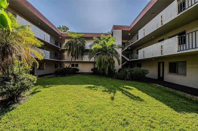 1130 N LAKE PARKER AVE C226, Lakeland, FL 33805