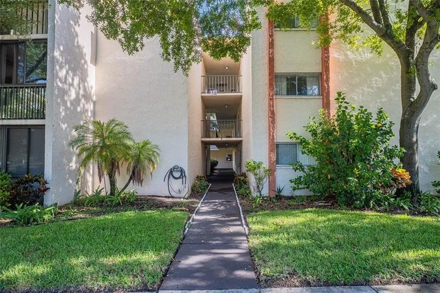 1130 N LAKE PARKER AVE C226, Lakeland, FL 33805