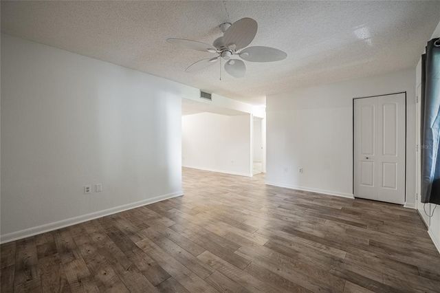 1130 N LAKE PARKER AVE C226, Lakeland, FL 33805