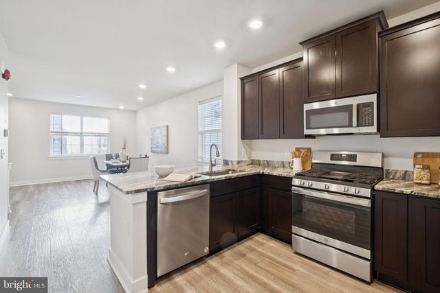 140A GASLIGHT ALY, Bensalem, PA 19020