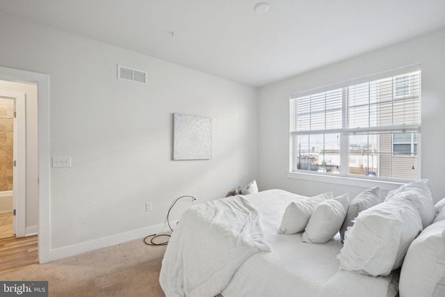 140A GASLIGHT ALY, Bensalem, PA 19020