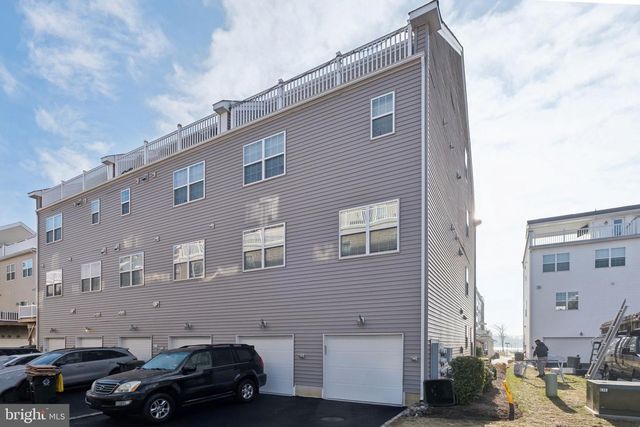 140A GASLIGHT ALY, Bensalem, PA 19020