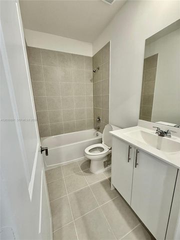 26865 SW 121st Ave, Homestead, FL 33032