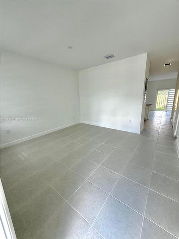 26865 SW 121st Ave, Homestead, FL 33032