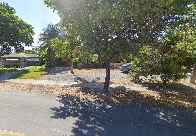 1816-1818 Middle River Drive, Fort Lauderdale, FL 33305