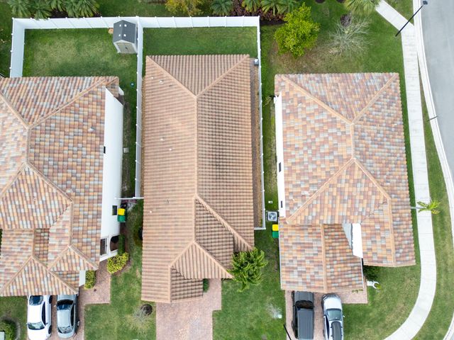 5115 NW 51st Terrace, Tamarac, FL 33319