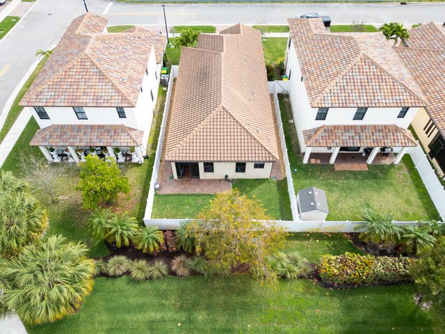 5115 NW 51st Terrace, Tamarac, FL 33319