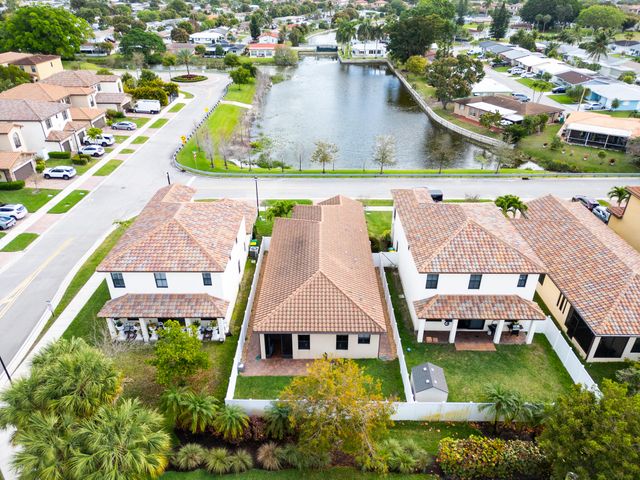 5115 NW 51st Terrace, Tamarac, FL 33319