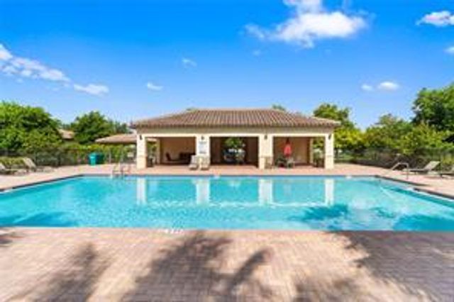 5115 NW 51st Terrace, Tamarac, FL 33319