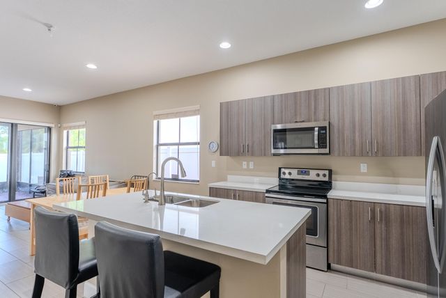 5115 NW 51st Terrace, Tamarac, FL 33319