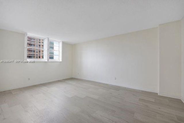 90 Edgewater Drive 514, Coral Gables, FL 33133