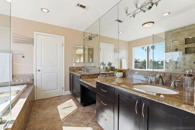 11479 Duenda Rd, San Diego, CA 92127