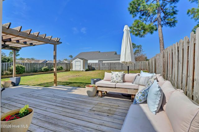 1730 Pepperwood Way, Leland, NC 28451