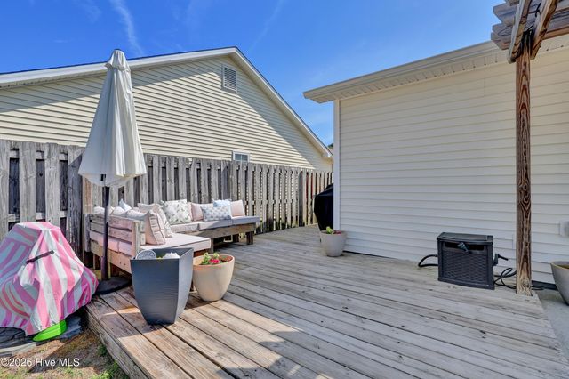 1730 Pepperwood Way, Leland, NC 28451