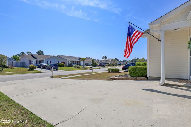 1730 Pepperwood Way, Leland, NC 28451