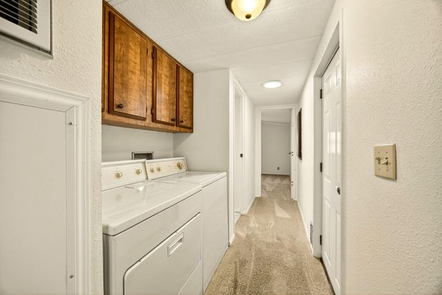 4624 S Pacific Hwy 23, Phoenix, OR 97535