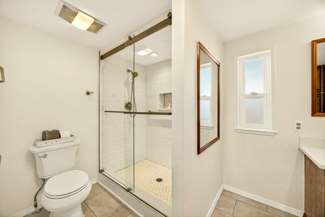 4624 S Pacific Hwy 23, Phoenix, OR 97535