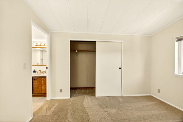 4624 S Pacific Hwy 23, Phoenix, OR 97535