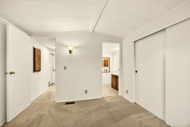 4624 S Pacific Hwy 23, Phoenix, OR 97535