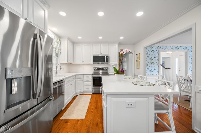5601 N Hills Drive, Raleigh, NC 27612
