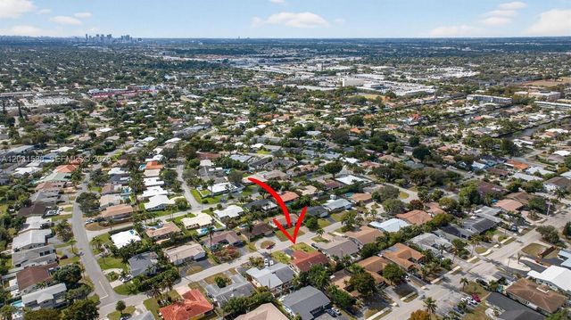 1701 NE 55th St 1-2, Fort Lauderdale, FL 33334