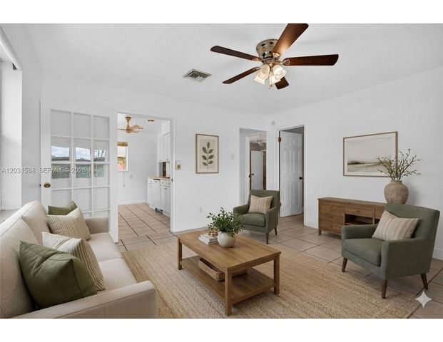 1701 NE 55th St 1-2, Fort Lauderdale, FL 33334
