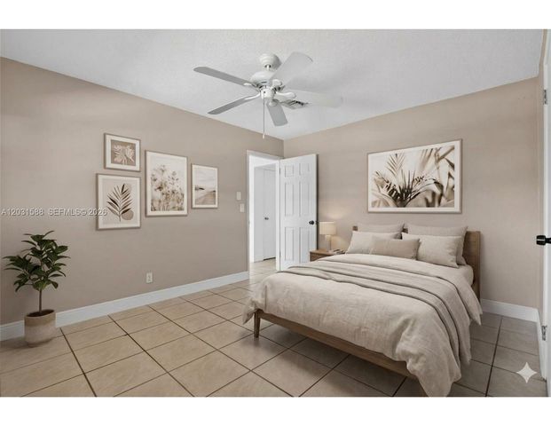 1701 NE 55th St 1-2, Fort Lauderdale, FL 33334
