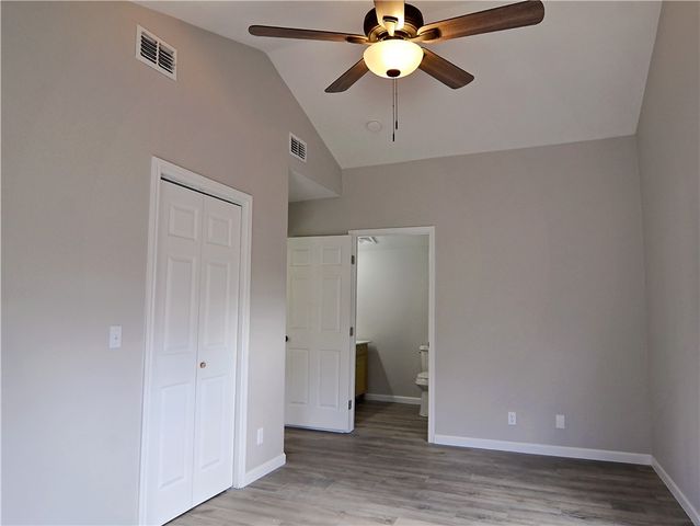 806 N Adams St, Beeville, TX 78102