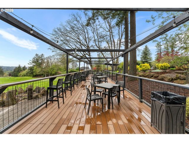 11760 Se GOLDEN EAGLE Ln, Happy Valley, OR 97086