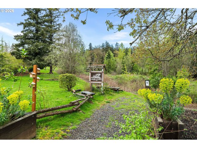 11760 Se GOLDEN EAGLE Ln, Happy Valley, OR 97086