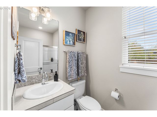 11760 Se GOLDEN EAGLE Ln, Happy Valley, OR 97086