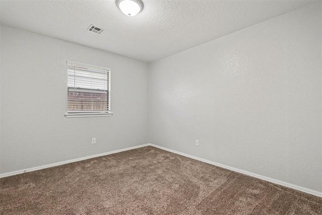 113 Oak Tree Drive, Midwest City, OK 73130