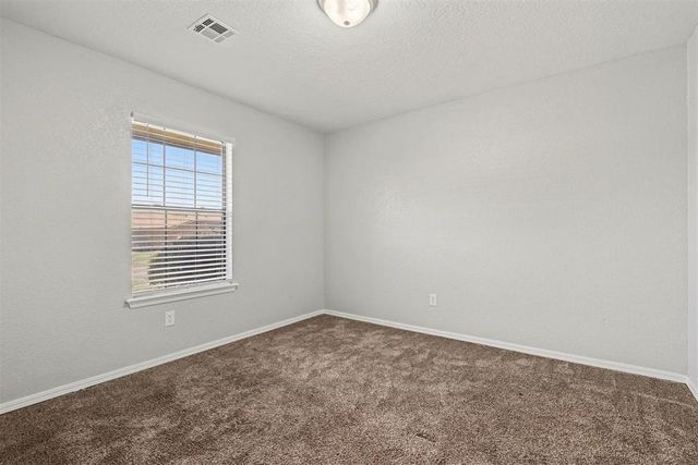 113 Oak Tree Drive, Midwest City, OK 73130