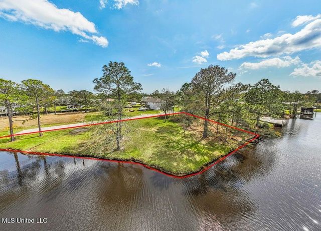 00 Mississippi St., Bay St. Louis, MS 39520