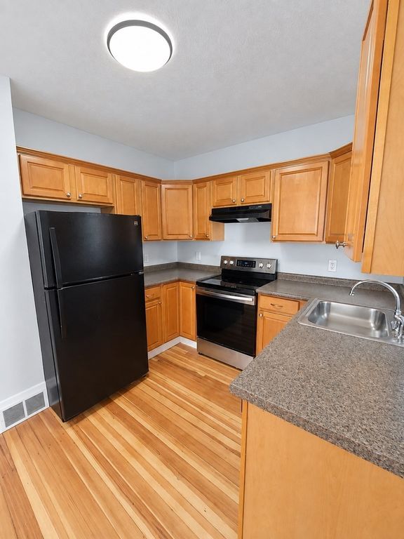 16 Mayview Terrace 2, Malden, MA 02148