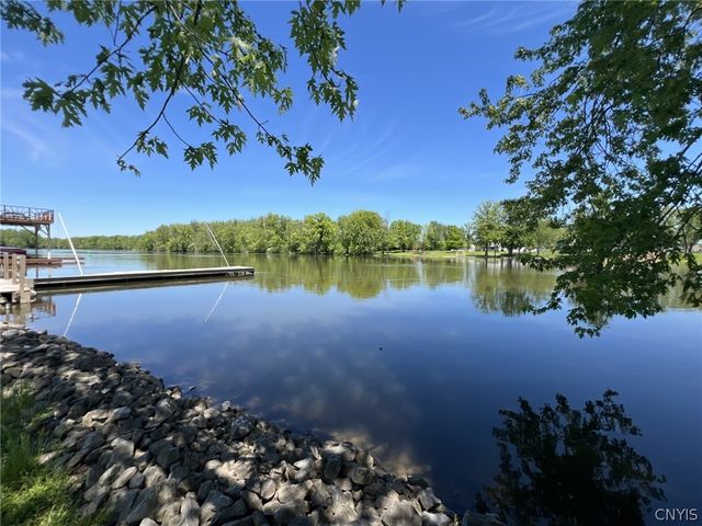 158 Van Ness Road North, Van Buren, NY 13027