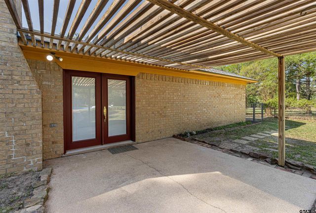 13538 County Road 4178, Lindale, TX 75771