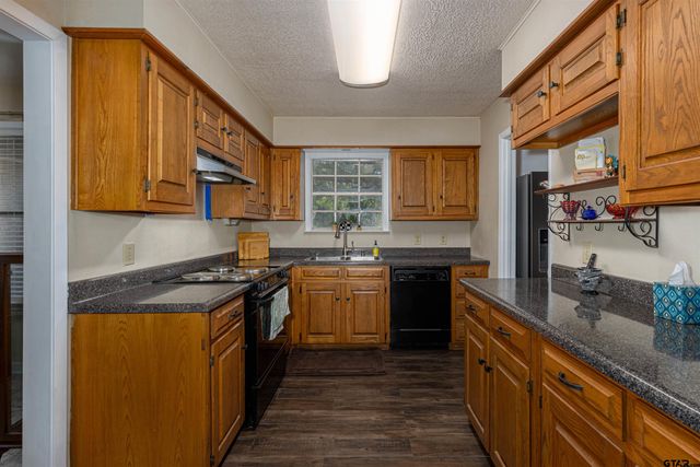 13538 County Road 4178, Lindale, TX 75771