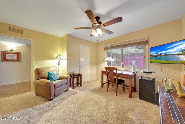 10113 W Willowcreek Circle, Sun City, AZ 85373