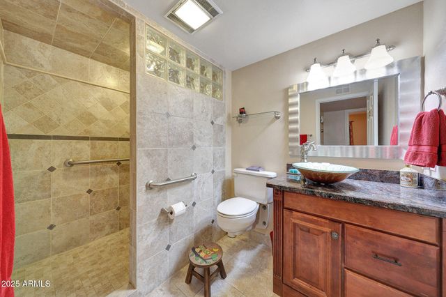 10113 W Willowcreek Circle, Sun City, AZ 85373