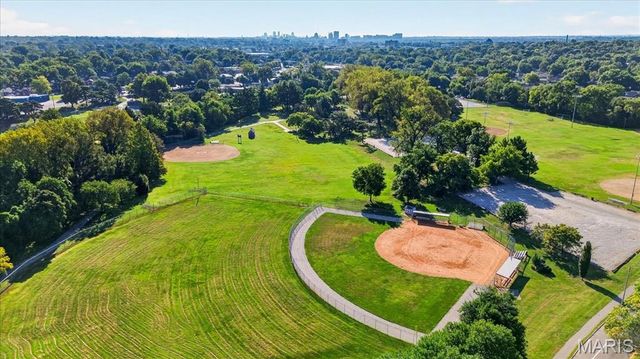 1071 Midland Boulevard, St Louis, MO 63130