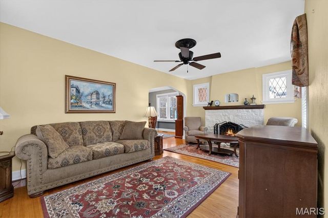 1071 Midland Boulevard, St Louis, MO 63130