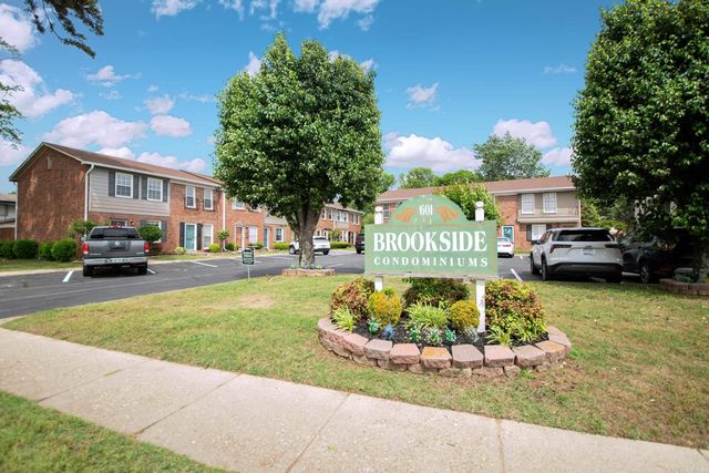 601 Brookside Drive, Apt 8, Little Rock, AR 72205