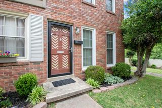 601 Brookside Drive, Apt 8, Little Rock, AR 72205
