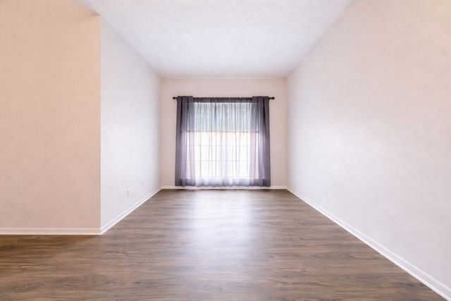 10416 High Hollows Drive 233, Dallas, TX 75230