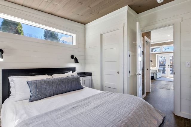 19 Lillypad Ln, Tracy City, TN 37387