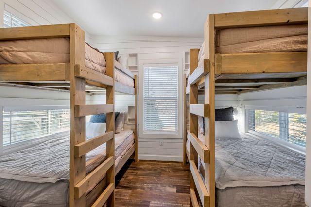 19 Lillypad Ln, Tracy City, TN 37387